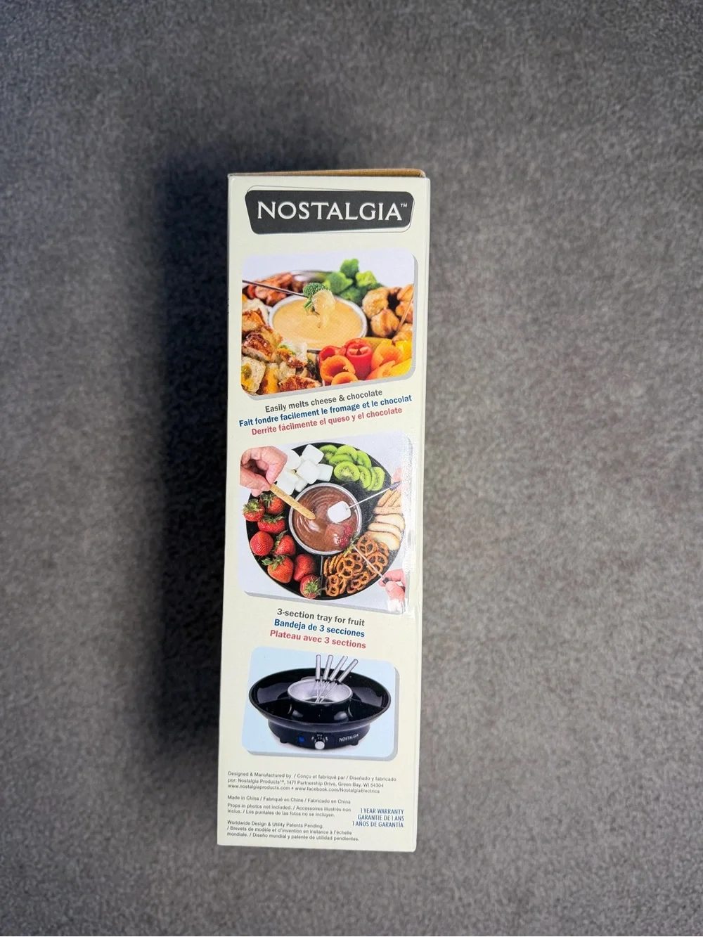 Nostalgia Deluxe Fondue Party Set